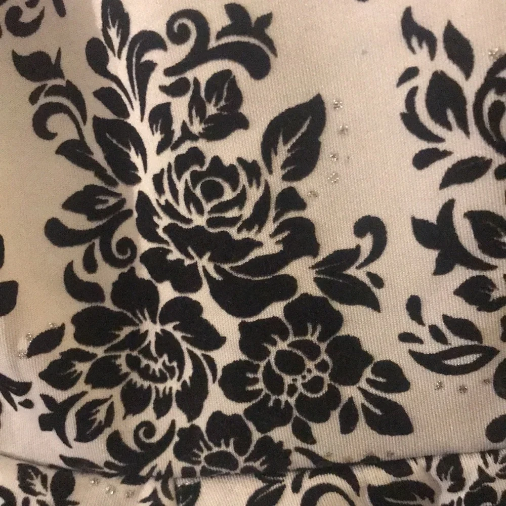 Knit Works Black & White Floral Beautiful Lined Christmas Dress